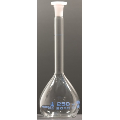 Matraz volumétrico de vidrio clase A  aforado  250 ml con tapón de plástico
